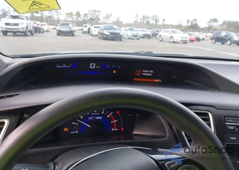 2013 Honda Civic Hybrid из США, поврежденный, VIN 19XFB4F27DE200584